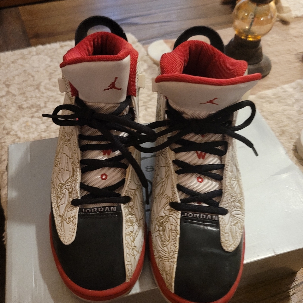 Air Jordan sneakers men's 6.5